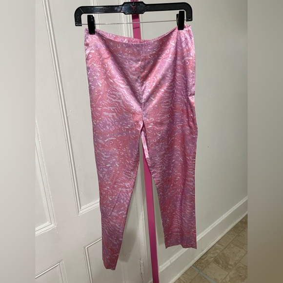 NWOT LEGGIADRO PRINT VISCOSE COTTON CAPRI IN PINK ZEBRA - Picture 2 of 10